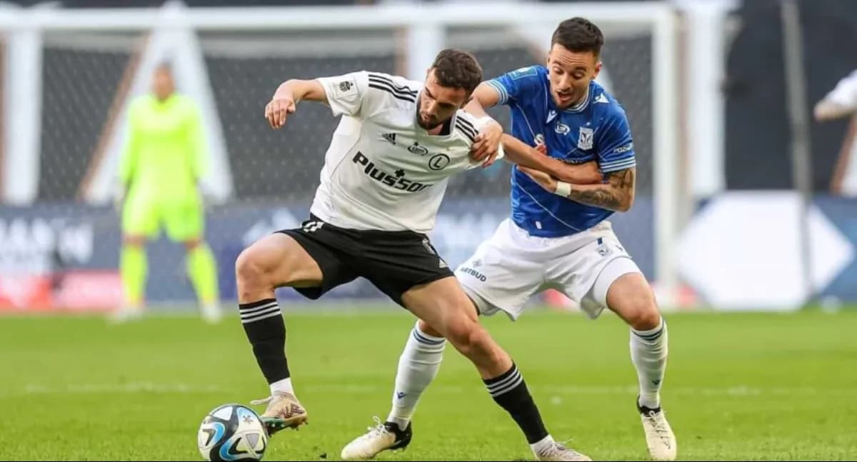 Ile biegają piłkarze podczas meczu? Zaskakujące statystyki i fakty